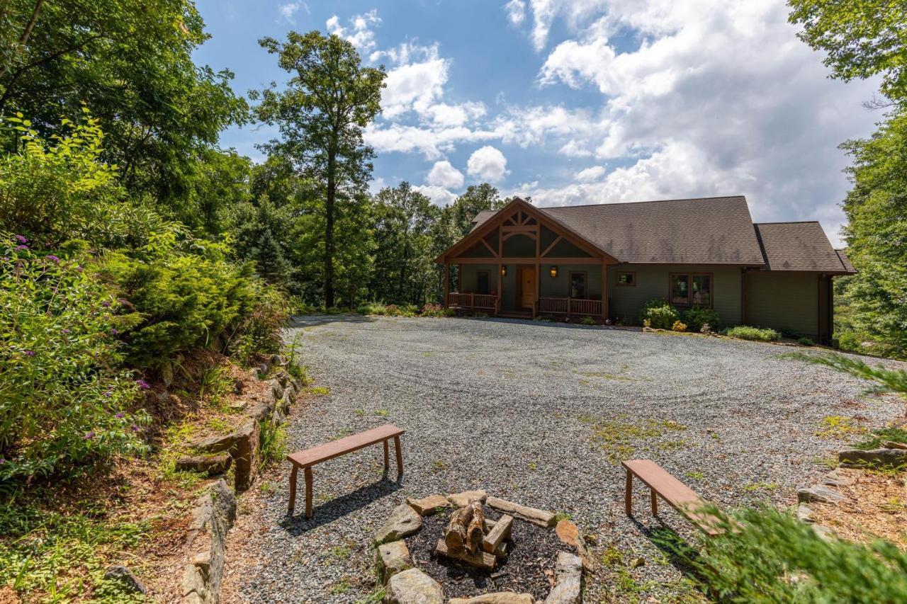 Mountain Camp Villa Blowing Rock Exterior photo